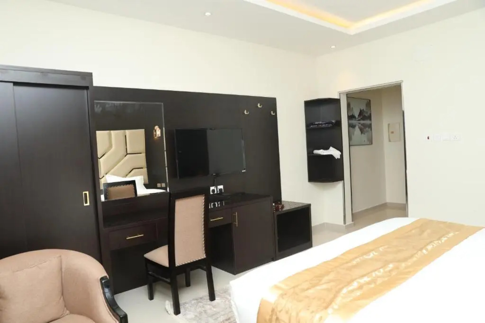 السامية الفندقية