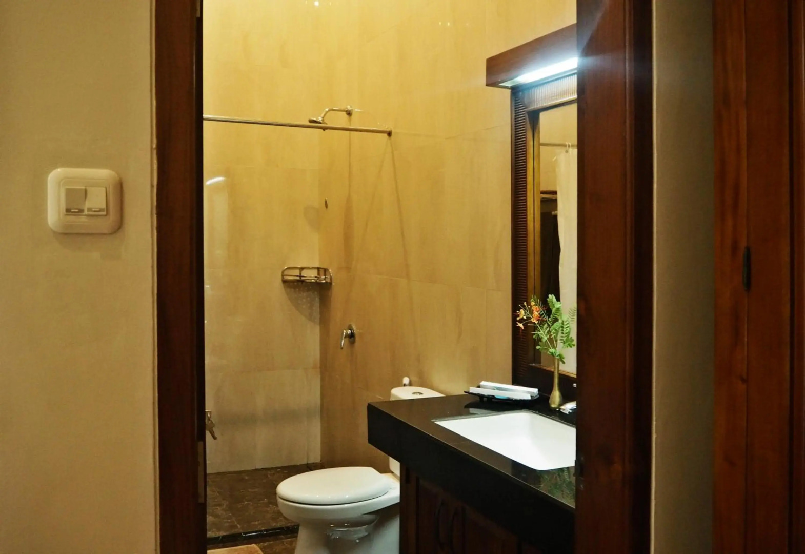 The Gecho Inn Country