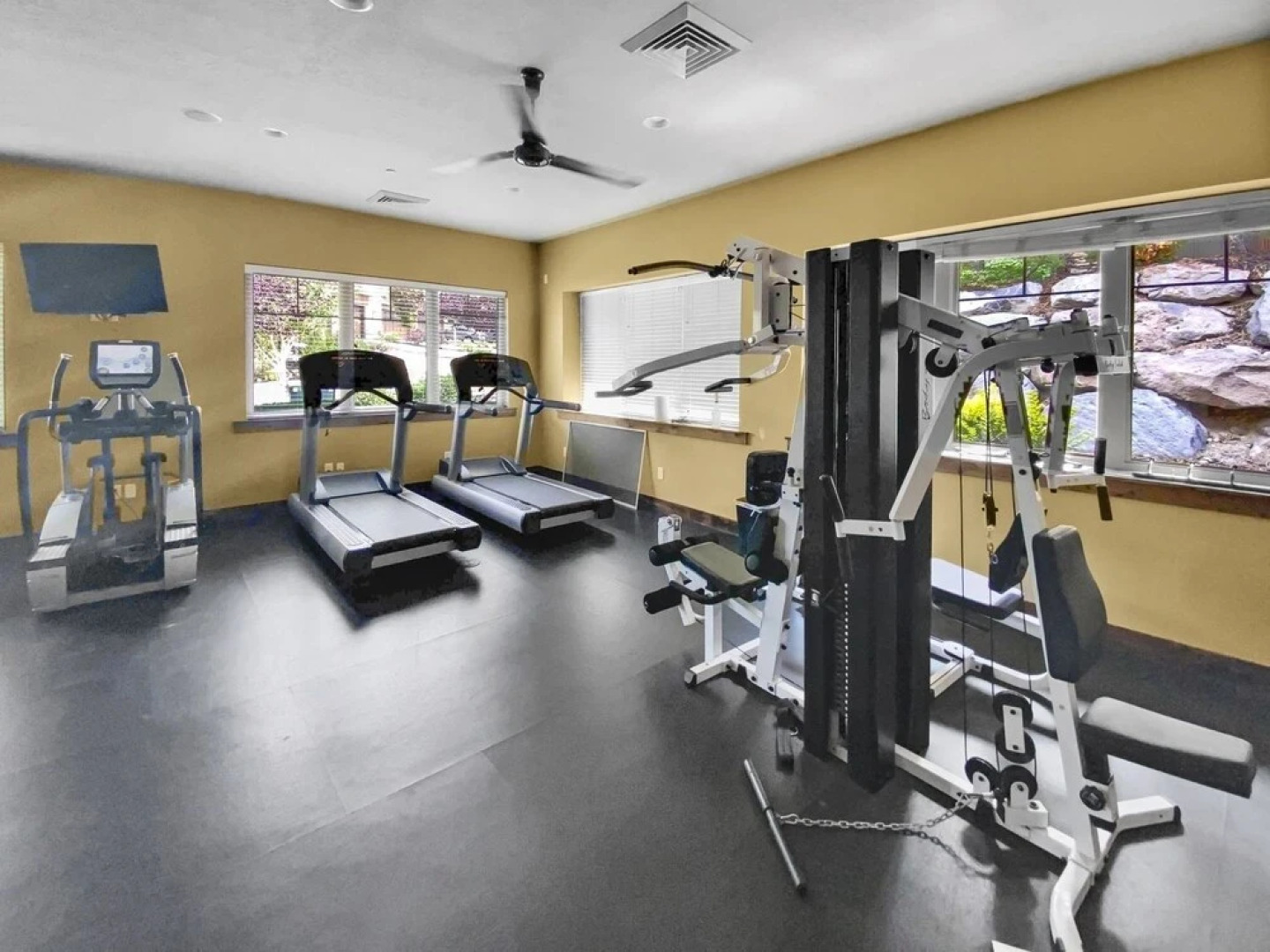 High Meadow Retreat 3 Bedroom Townhouse by Redawning