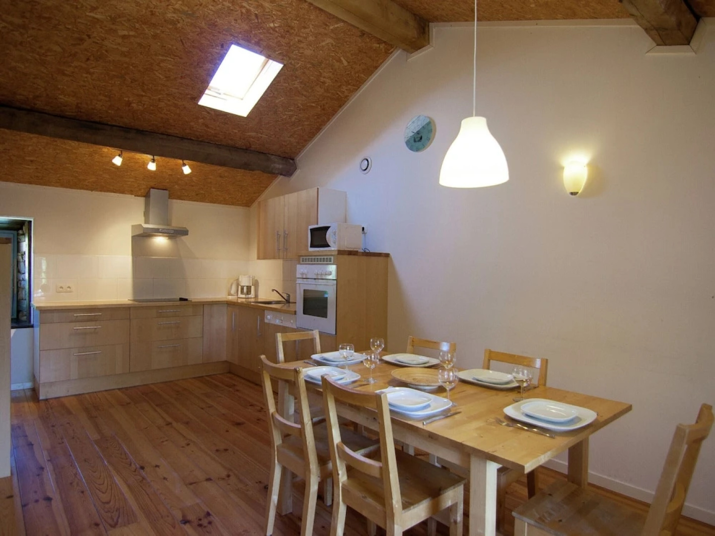 Spacious Gite With Large Terrace