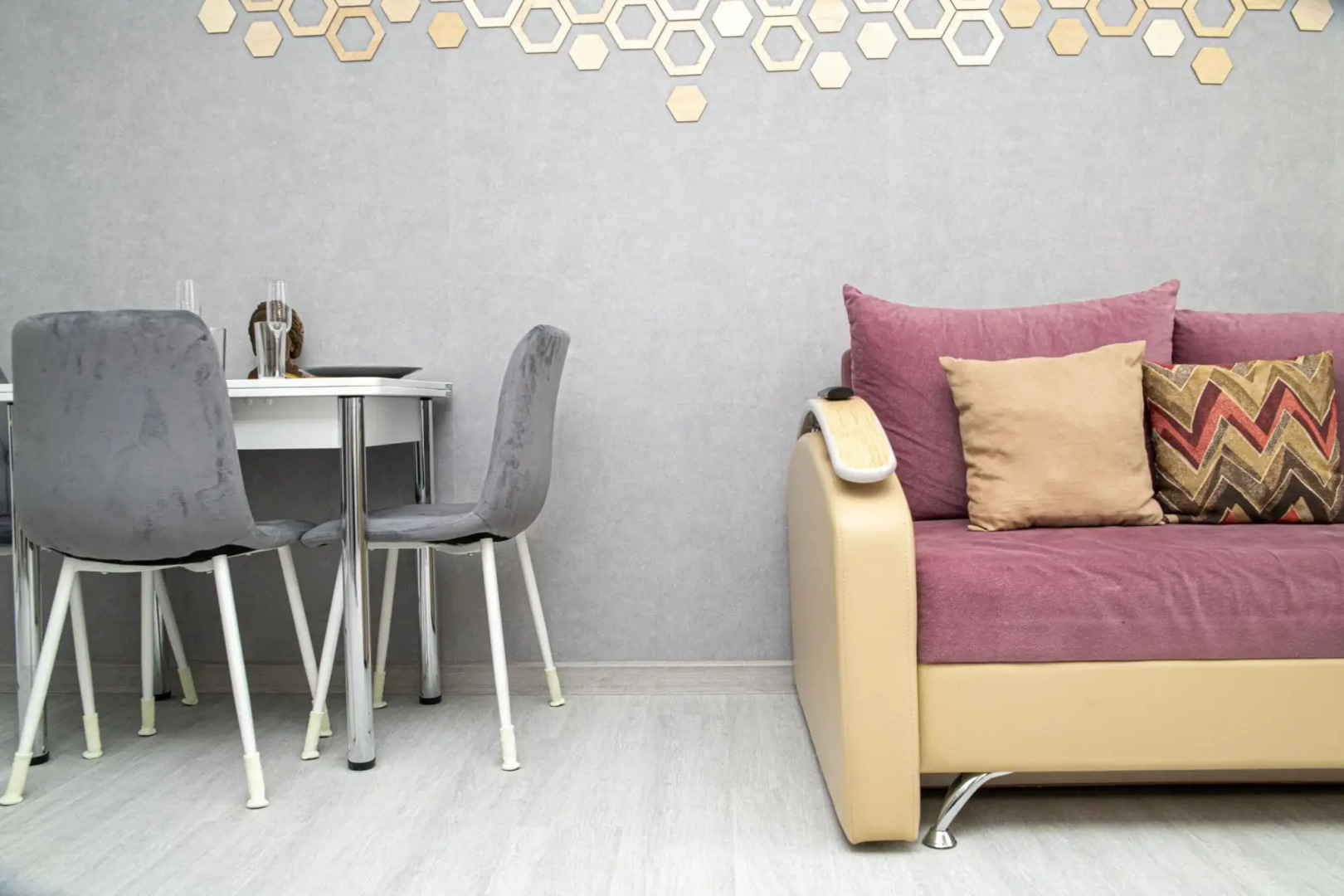 SunSet (СанСет) на улице Героя Советского Союза Аристархова