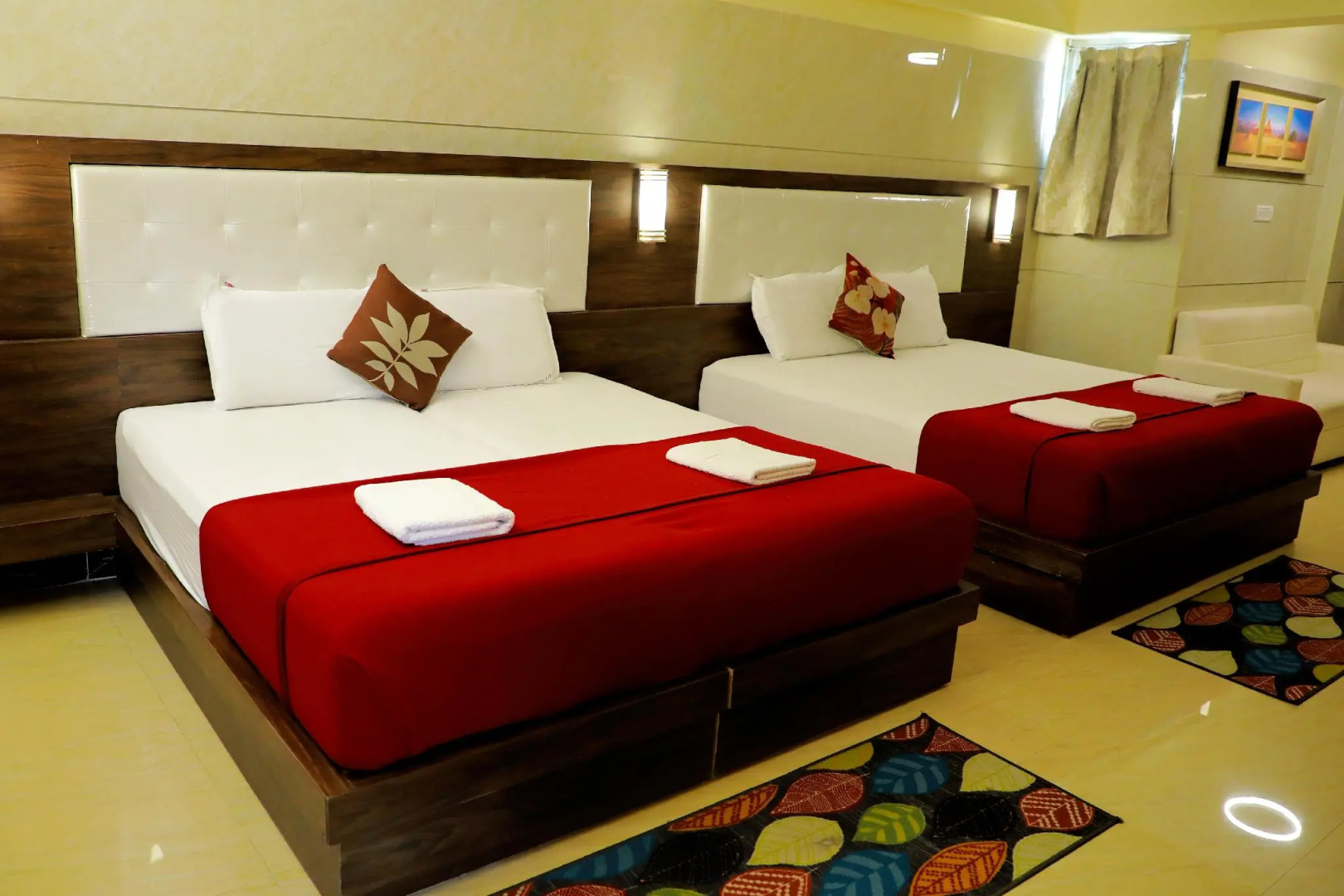 Hotel SSK Grand - Kanchipuram