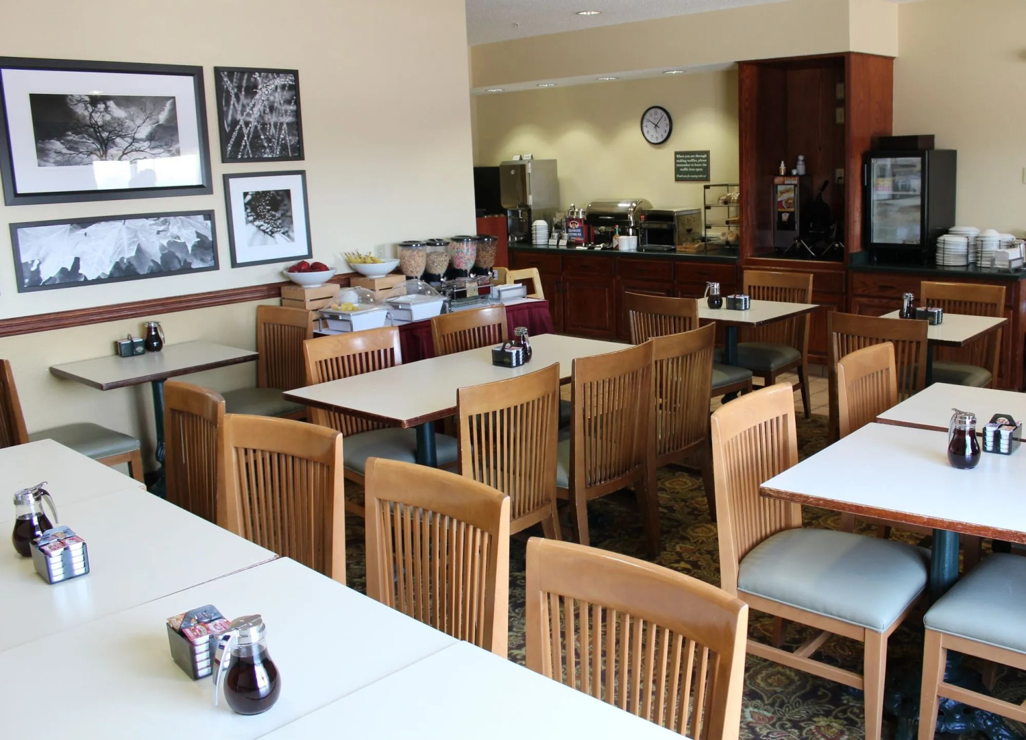 Country Inn & Suites by Radisson, Brooklyn Park - Brooklyn Center, MN