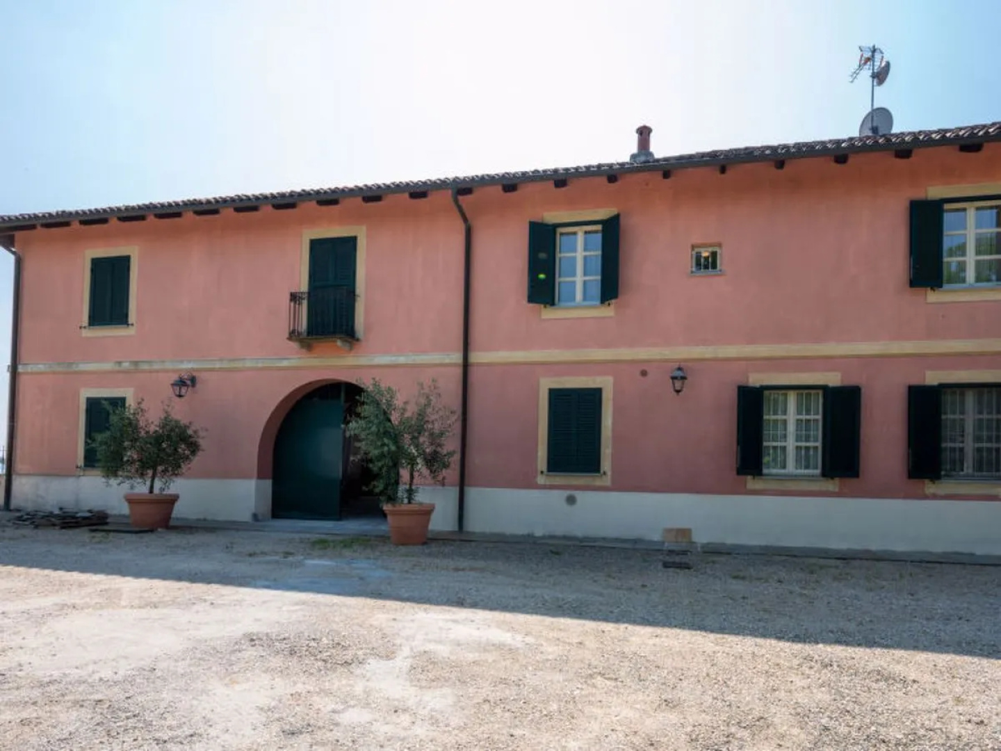 Villa Remotti (AST450)
