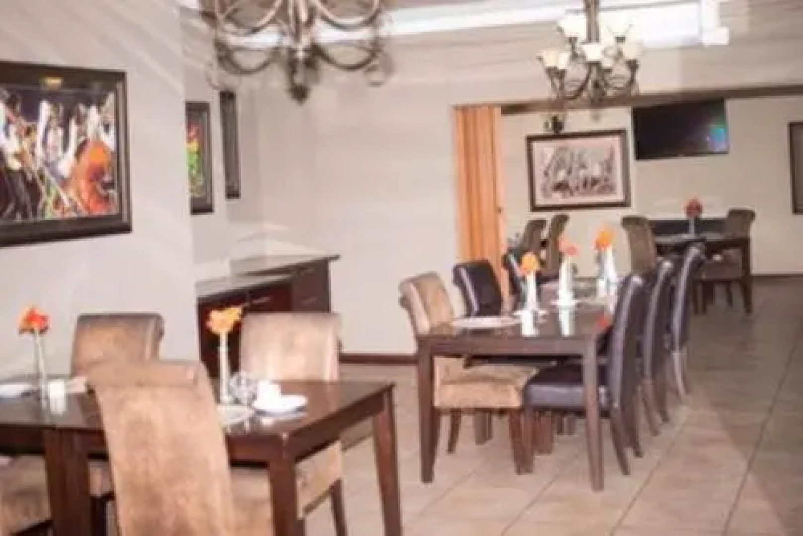 Ikhutse Manor Guest House