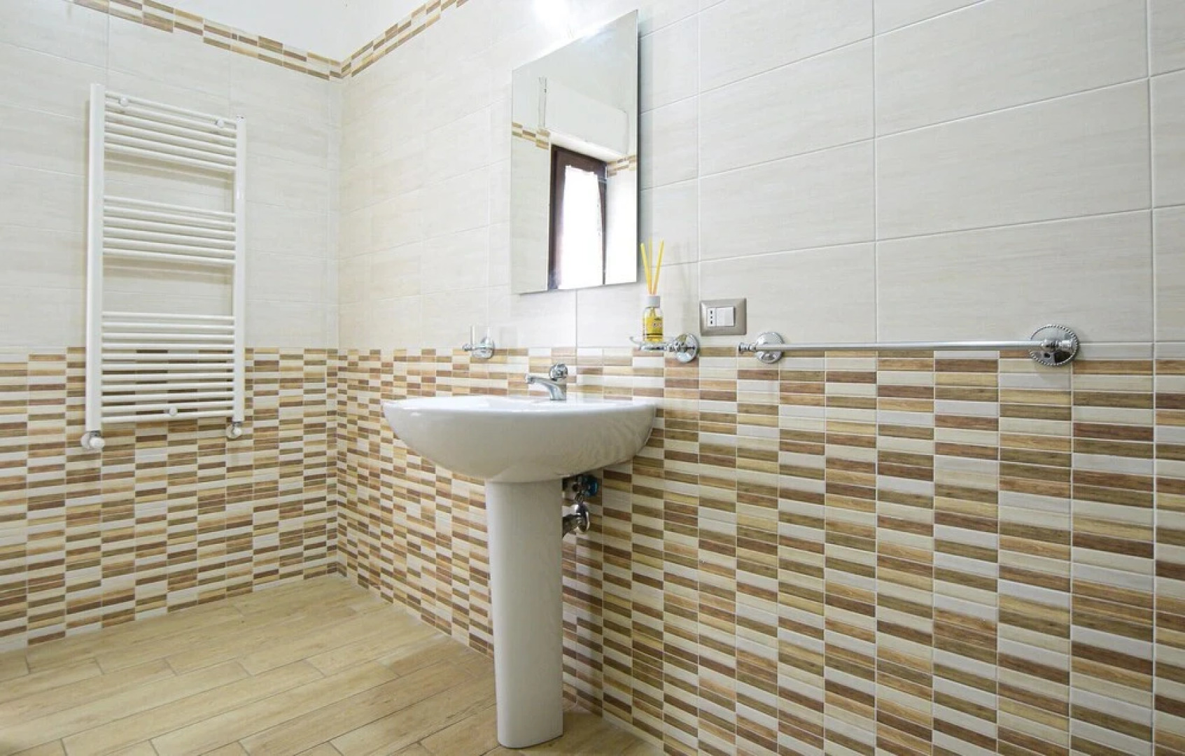 Awesome Home in Castelfranco di Sotto With 4 Bedrooms, Wifi and Outdoor Swimming Pool