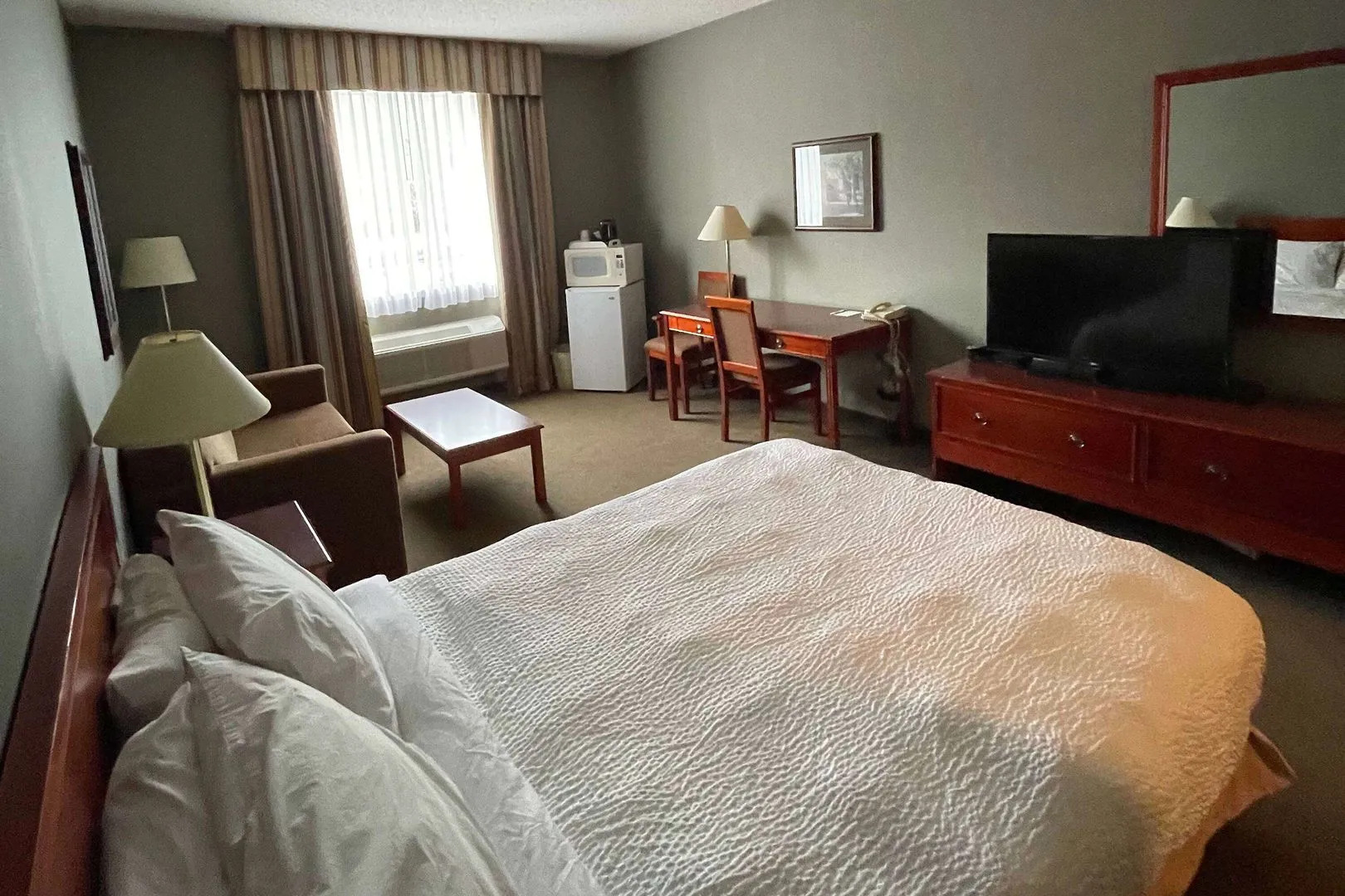 Days Inn by Wyndham Whitecourt