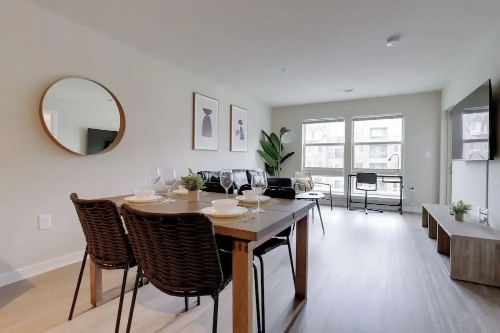 Cozy Alexandria Apartment