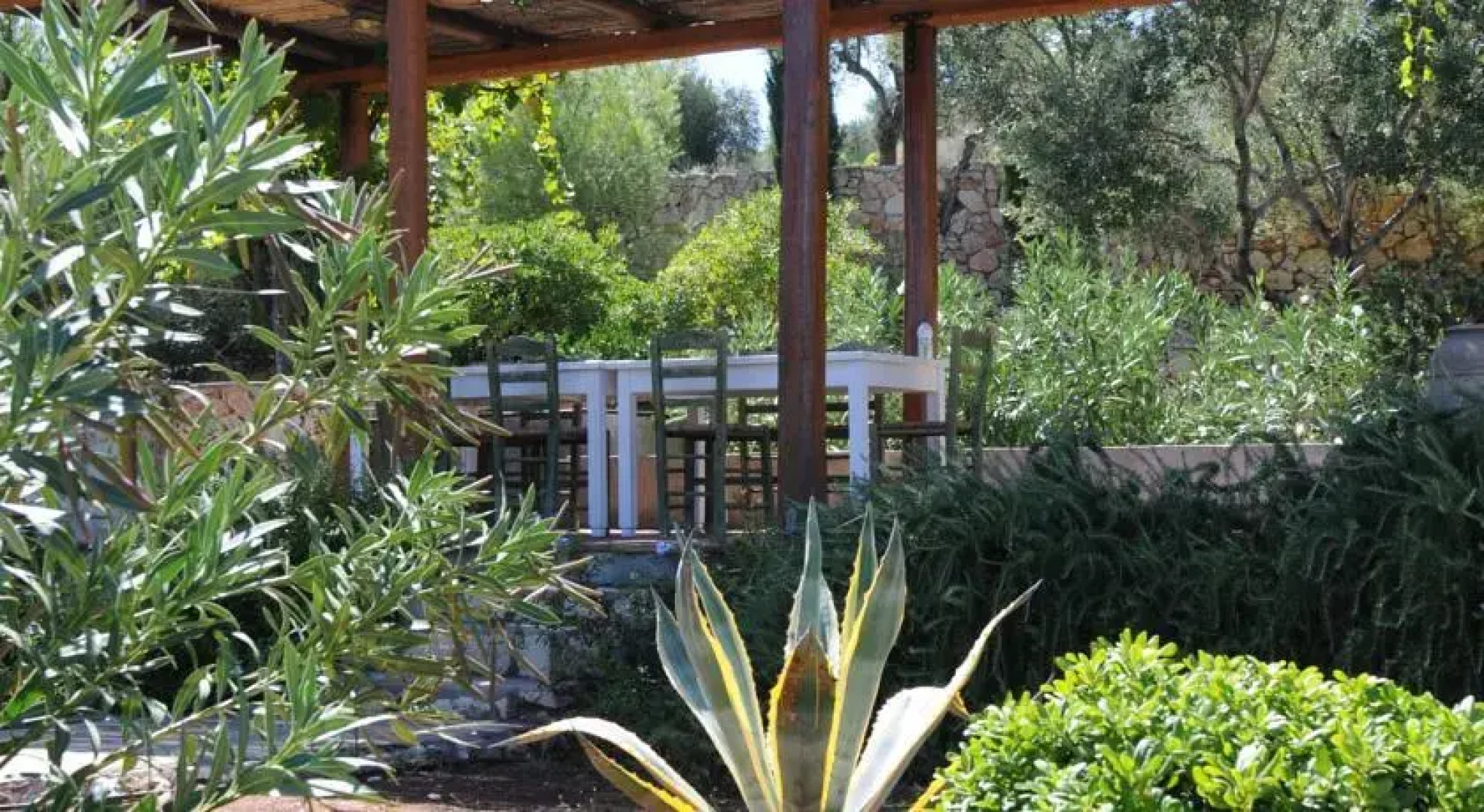 Strofilia Apartments