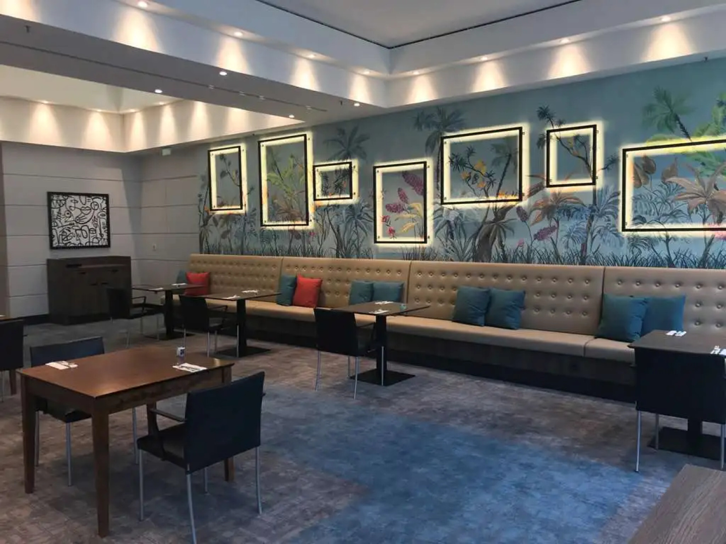 Отель NYX Erfurt by Leonardo Hotels