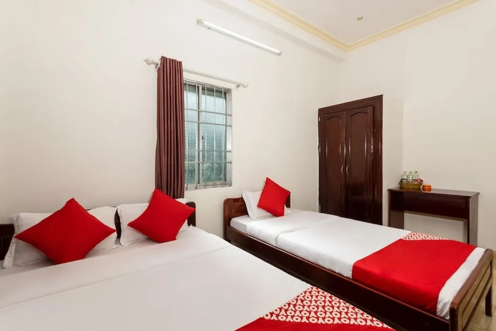 Oyo 390 Hoa Cat Hotel