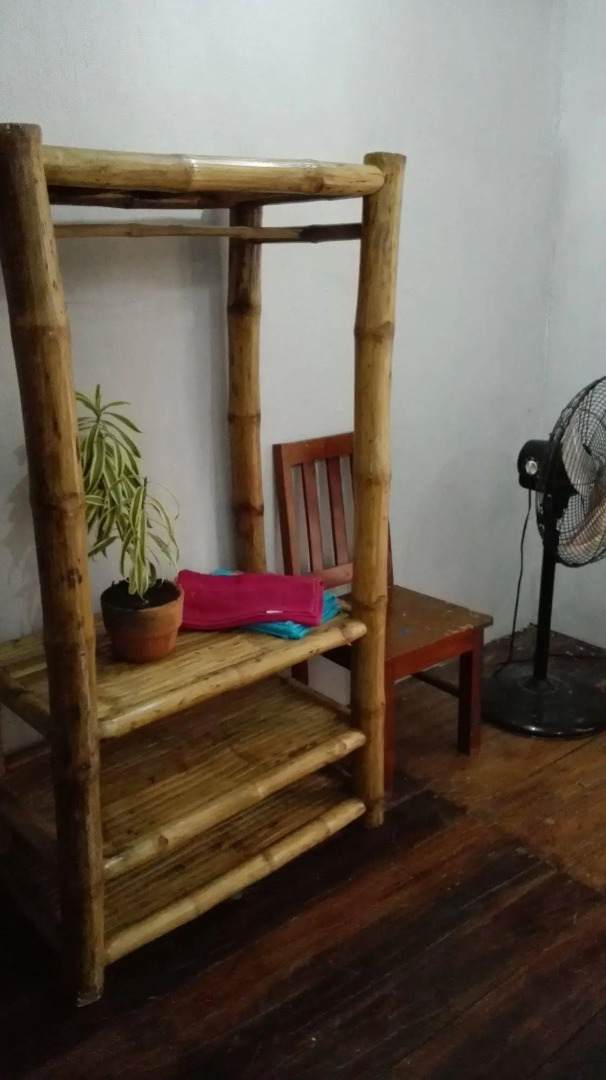 Johnnil's Tourist Inn