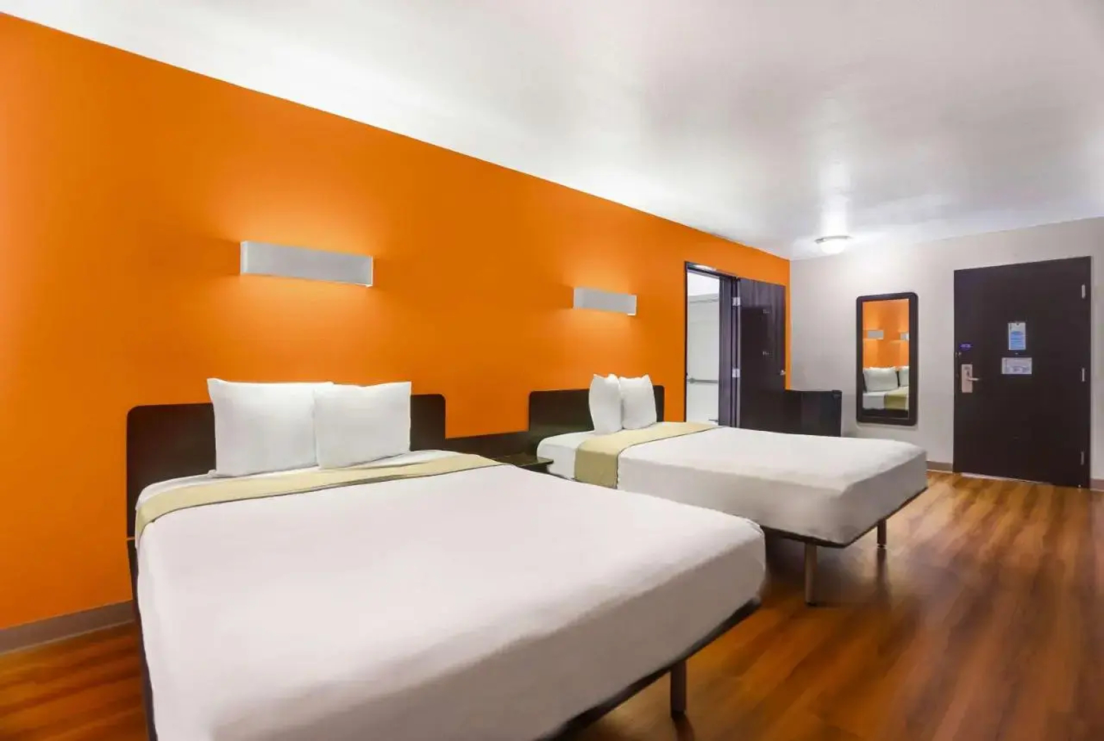 Superstition Inn and Suites