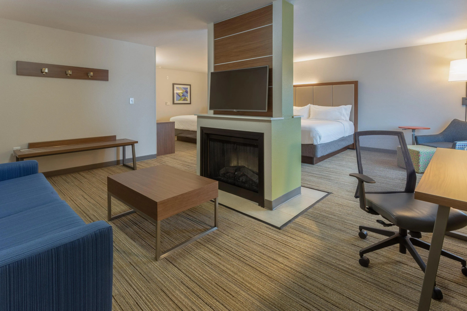 Holiday Inn Express Indianapolis - Southeast by IHG