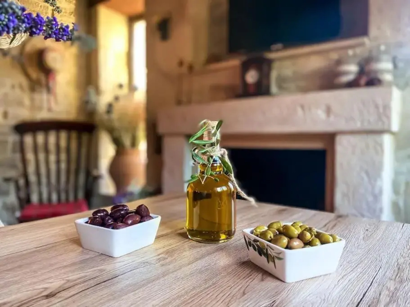 Olive Land - Γη Της Ελιας / Stone Villa.