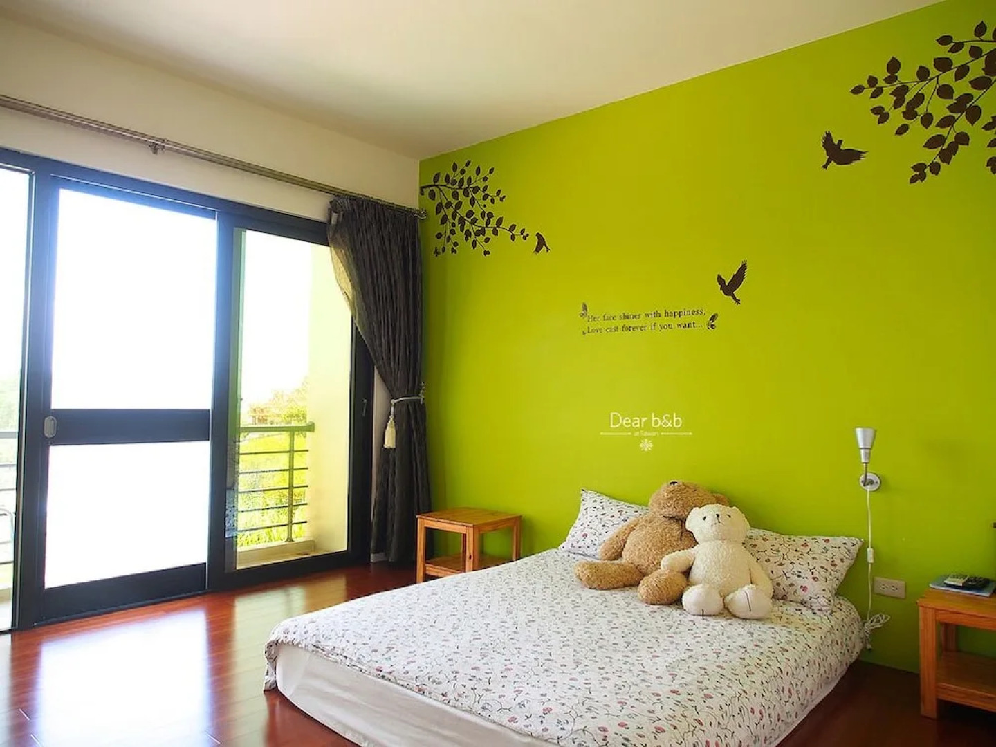 Ecotourism skim month B&B