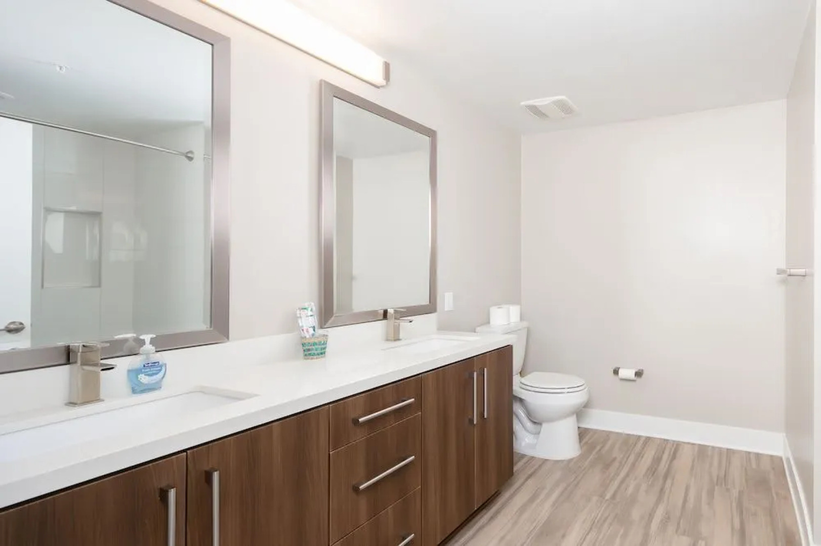 Upscale OC Apartments Homes