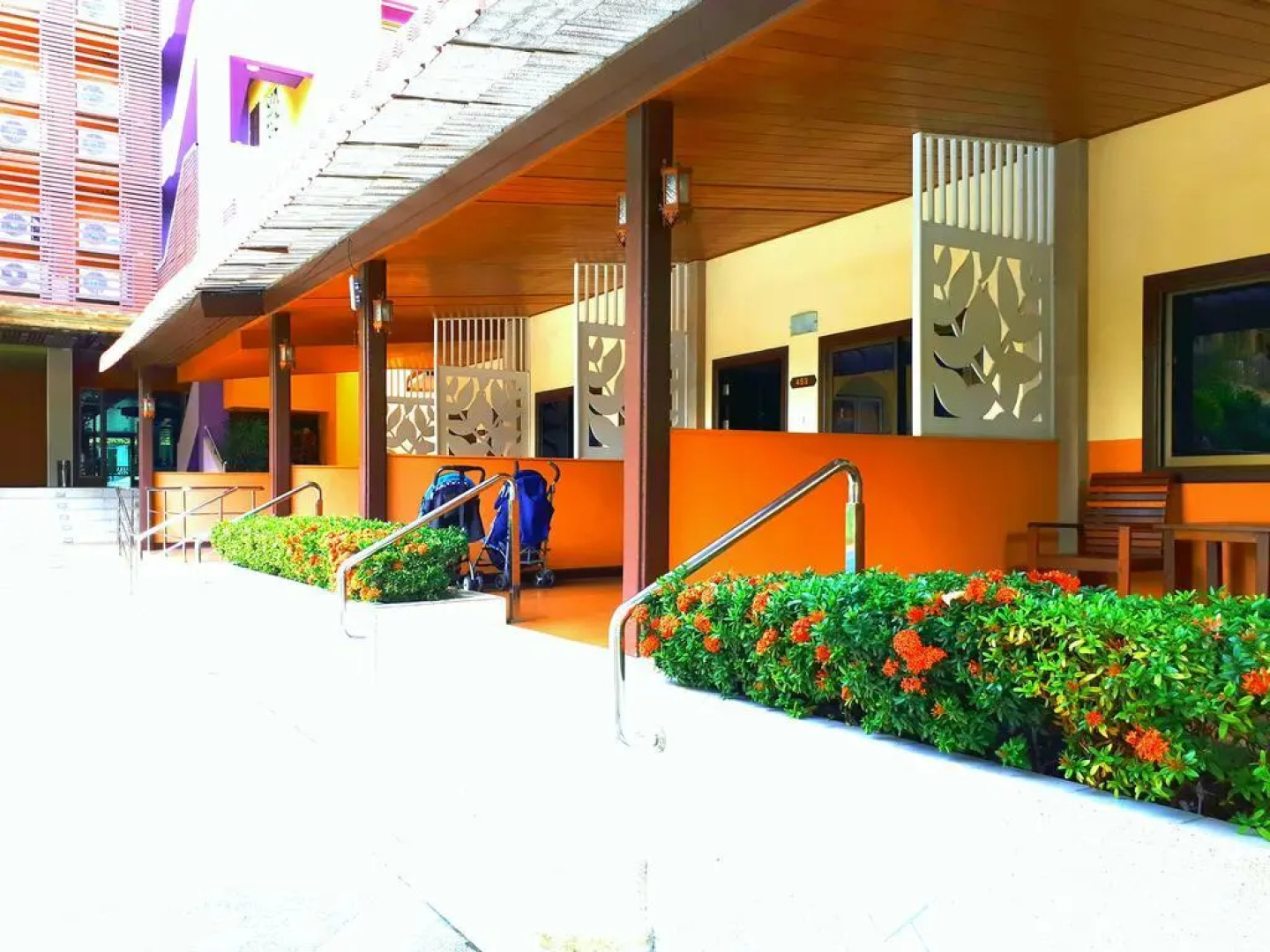 S Lodge Pattaya (formally known as Sabai Lodge)