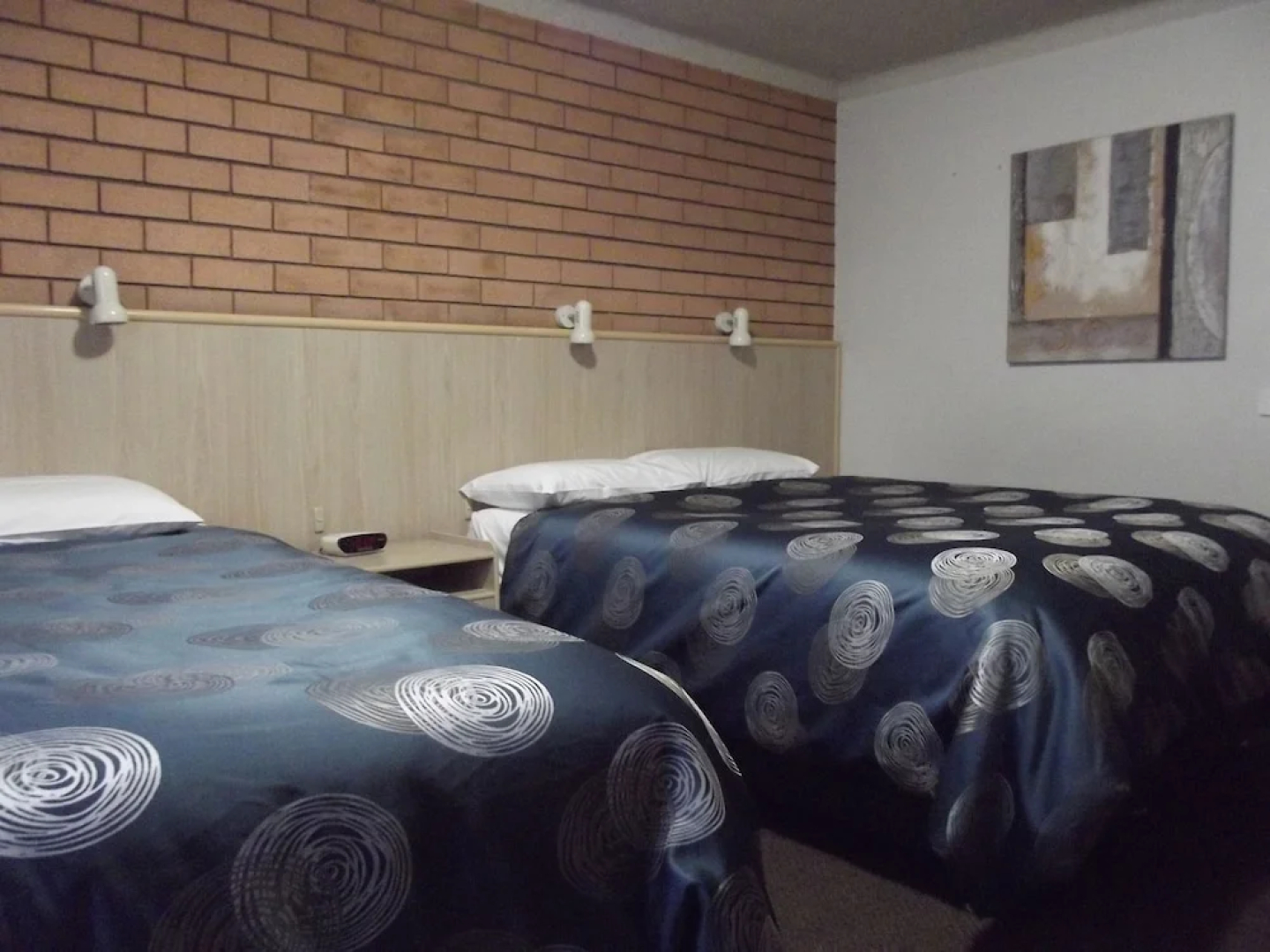 Centabrook Motor Inn