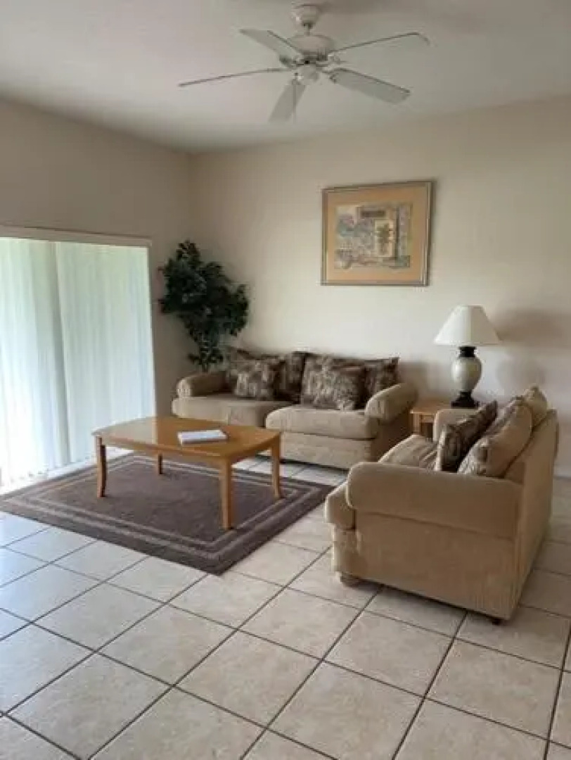 Four-Bedroom Townhome Davenport