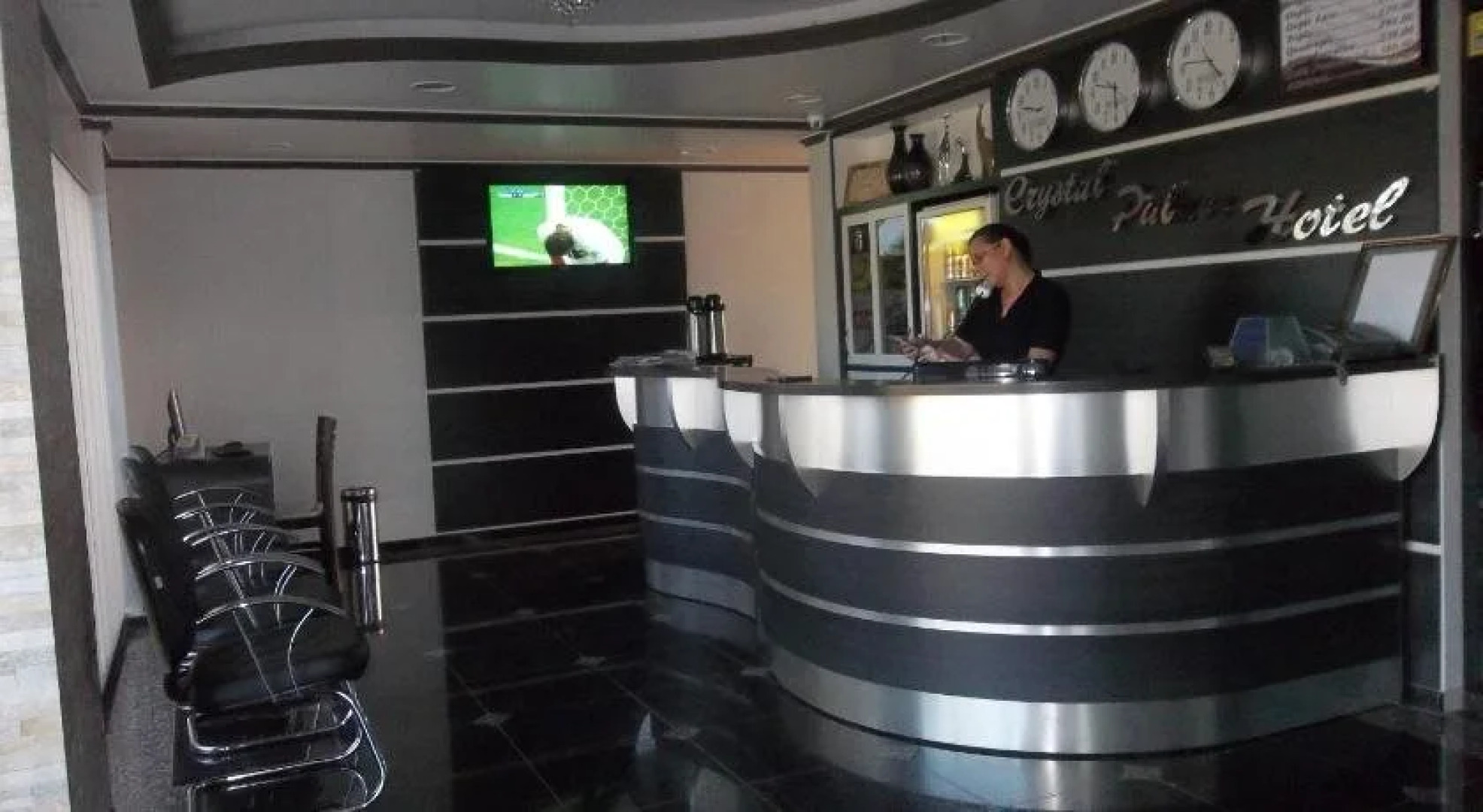 Crystal Palace Hotel