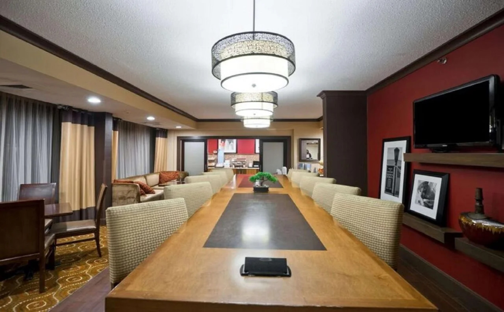 Hampton Inn Albany-Wolf Road (Airport)