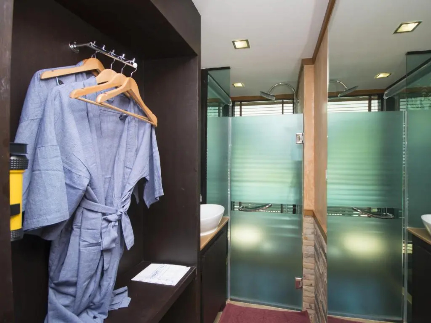 Phi Phi Nice Beach Hotel Hip