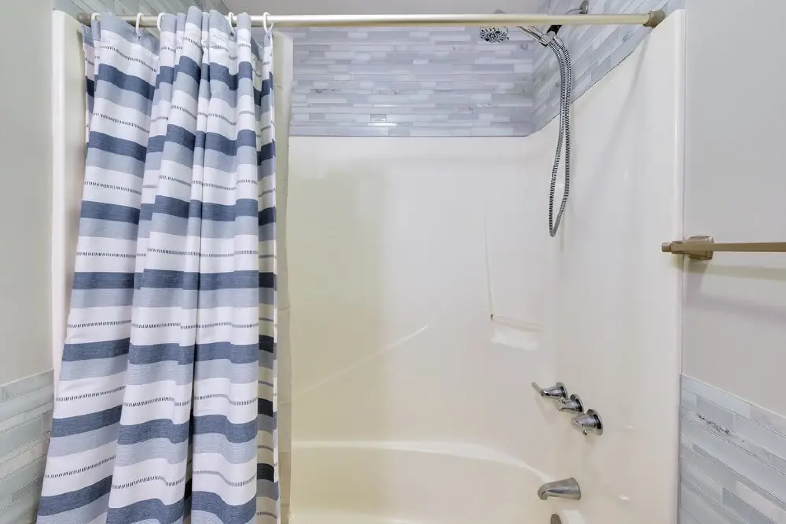 Waterfront Ocean Isle Beach Condo w/ Balcony!