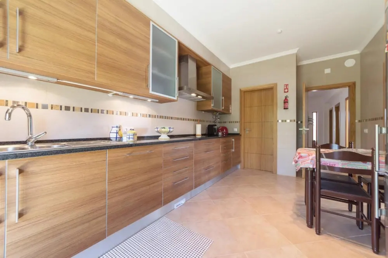 Villa Paraiso in S o Bartolomeu de Messines