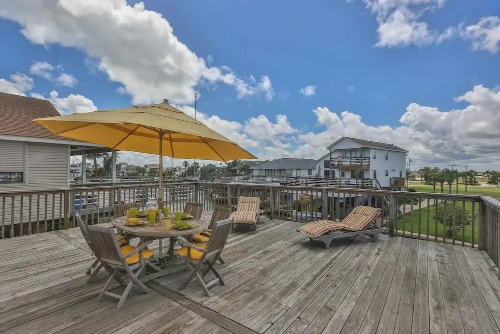 Tropical Oasis In Beautiful Galveston-tiki Island 3 Bedroom Home by Redawning