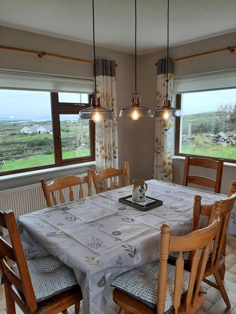 Mourneen Cottage, Cleggan