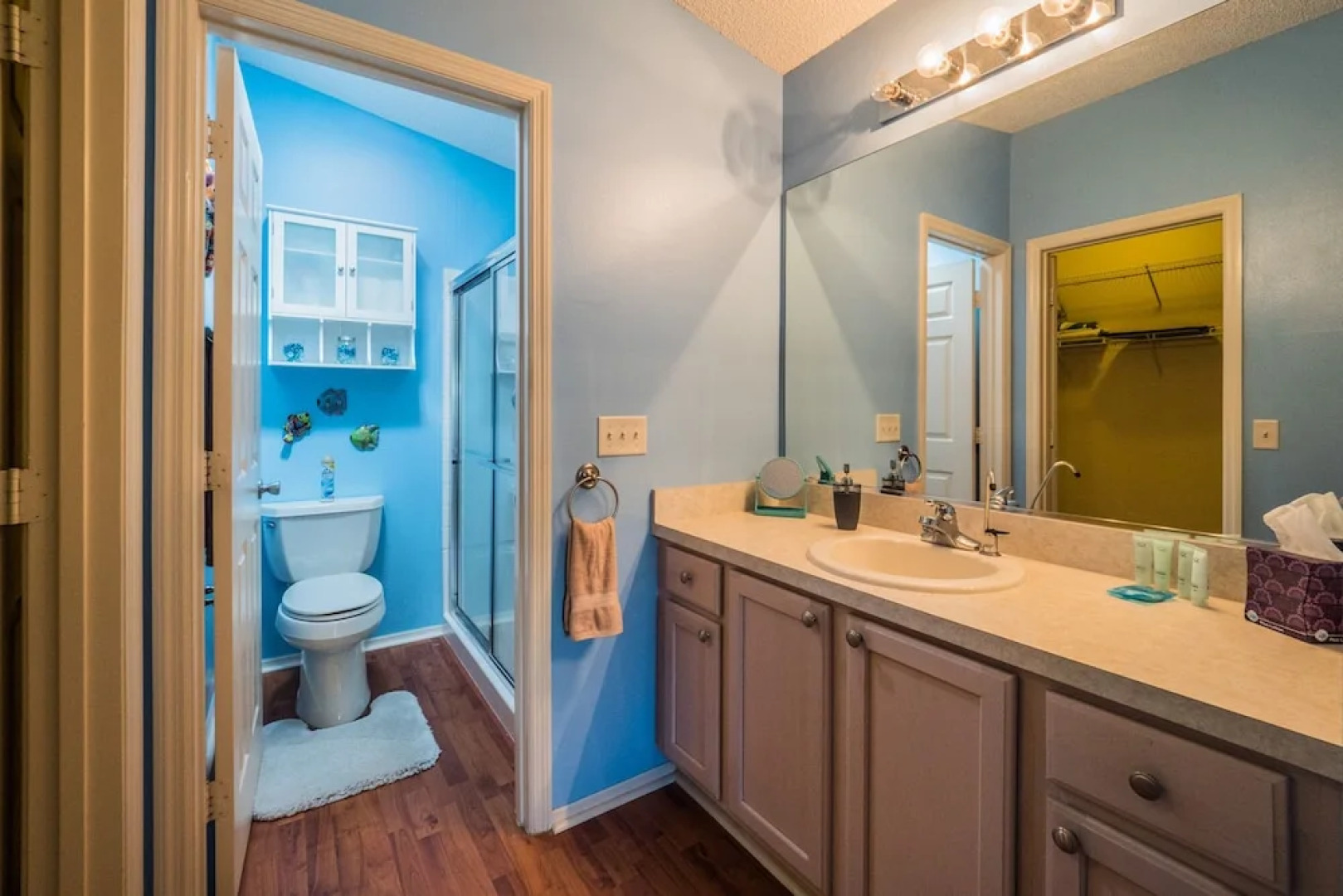 Hastings Lane 2681 by White Pelican VR