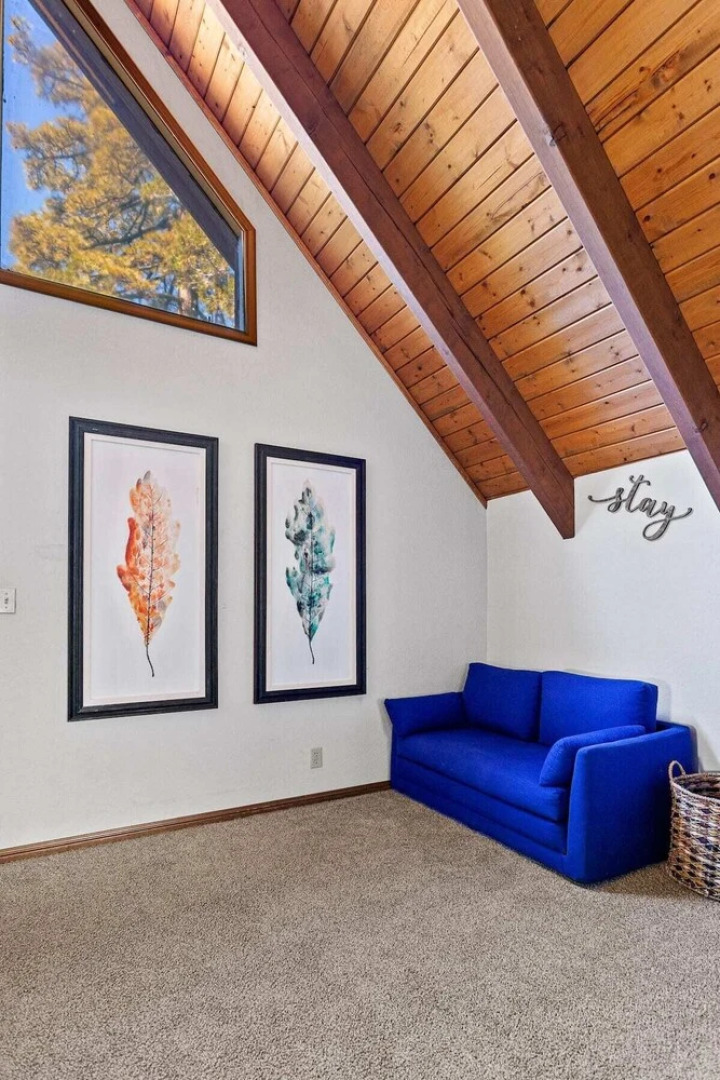 Pioneer Ridge by AvantStay Charming Hide Out Nestled In The Forest With BBQ