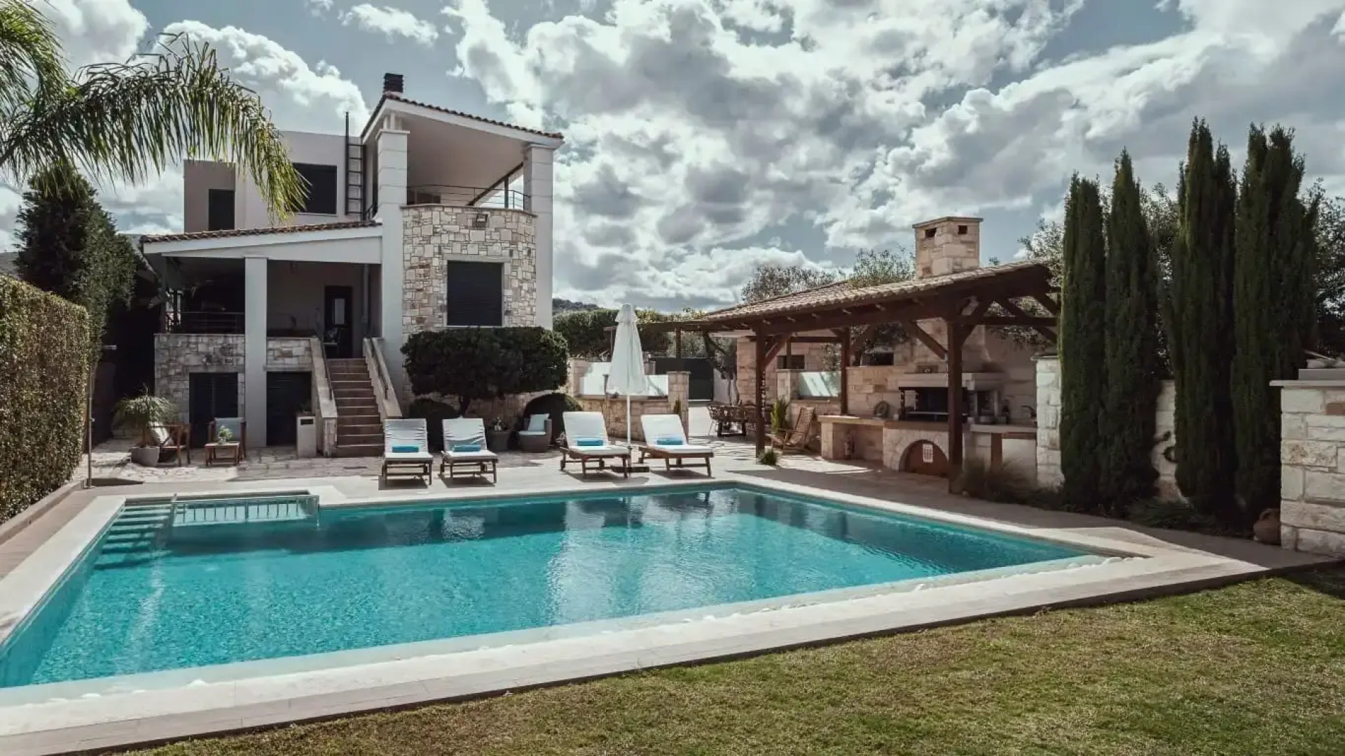 Antonia Luxury Villas
