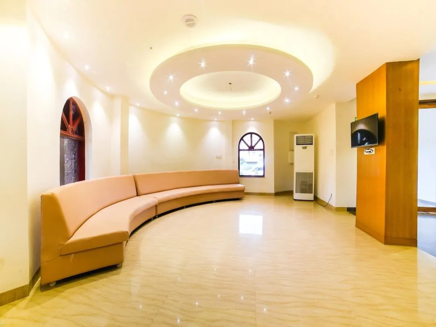 OYO 16096 Flagship Purushottam Hotel Mapusa