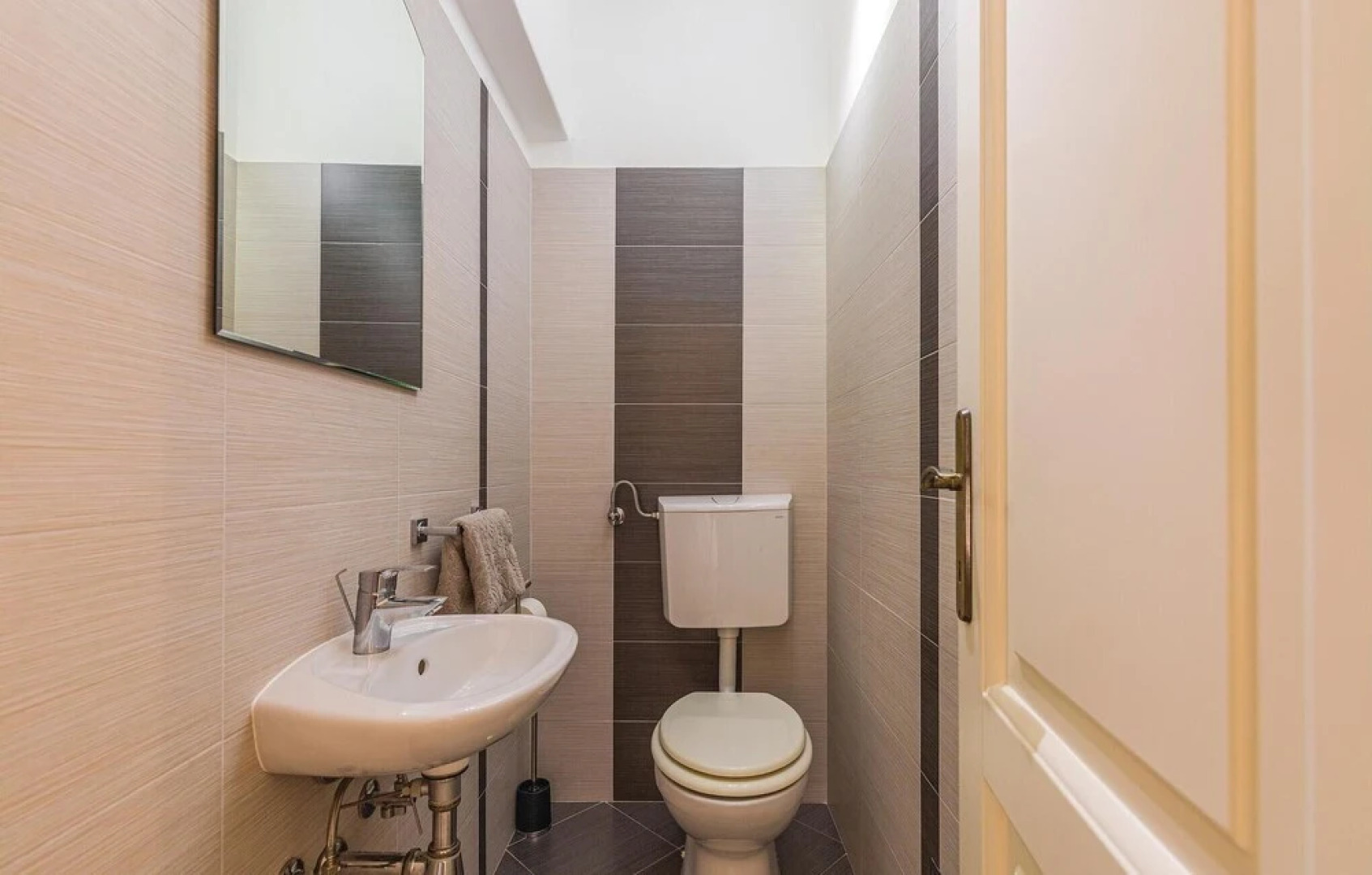 Beautiful Home in Kranjci With Wifi and 4 Bedrooms