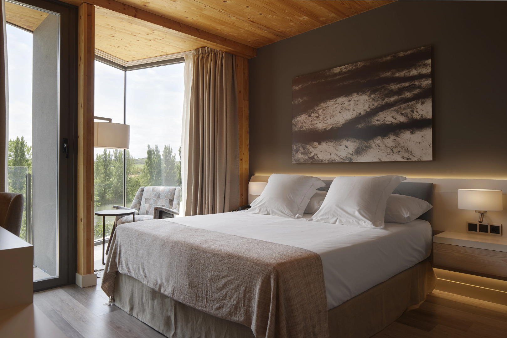 Palacio Tondon, La Rioja Brinas