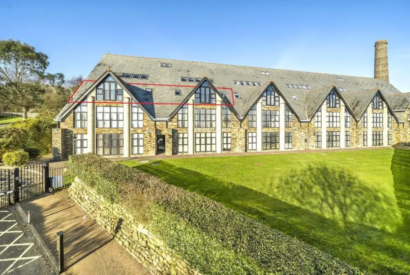 Pochin House Collections