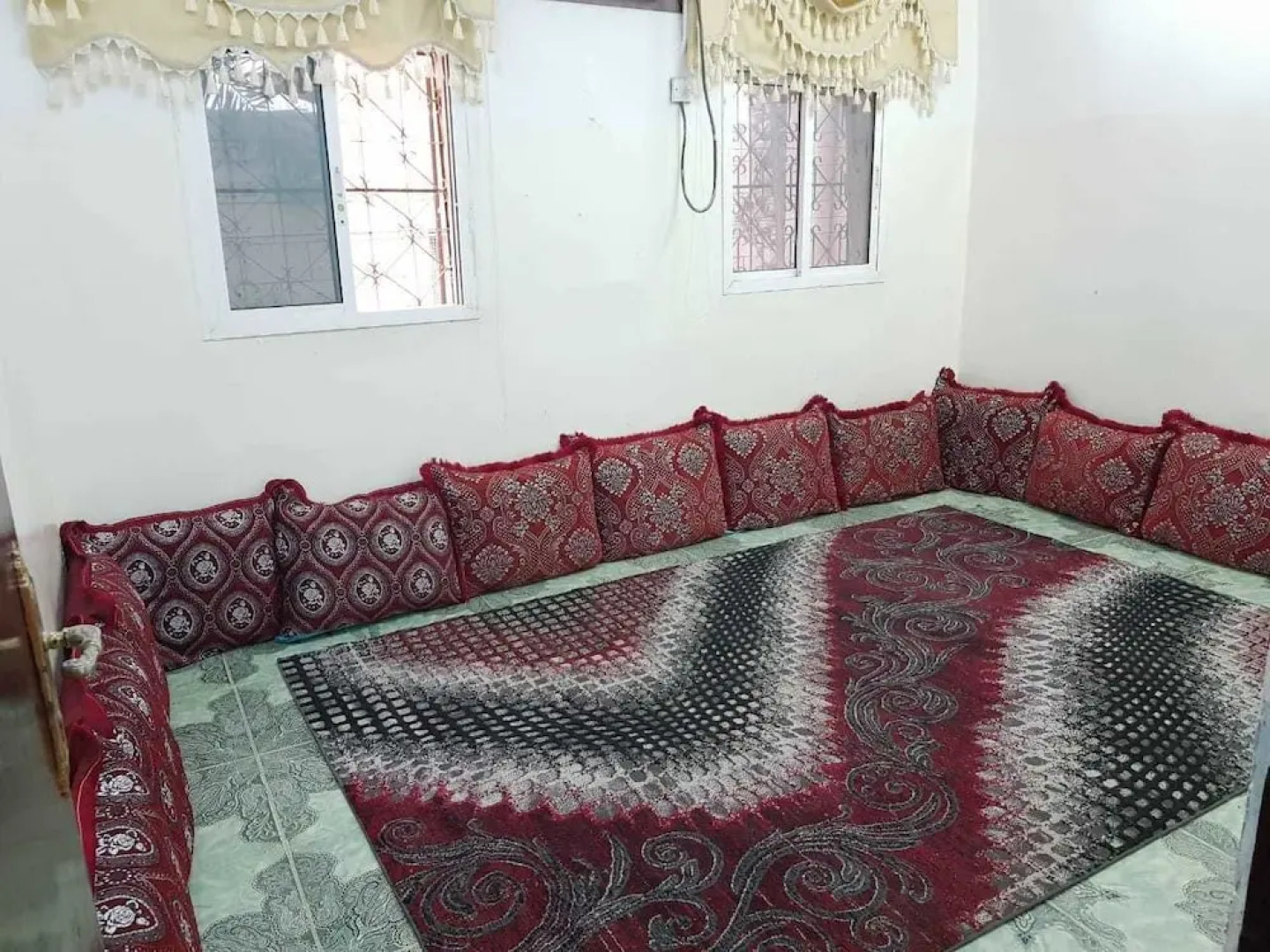 Bait AL Namani bin AL Munther