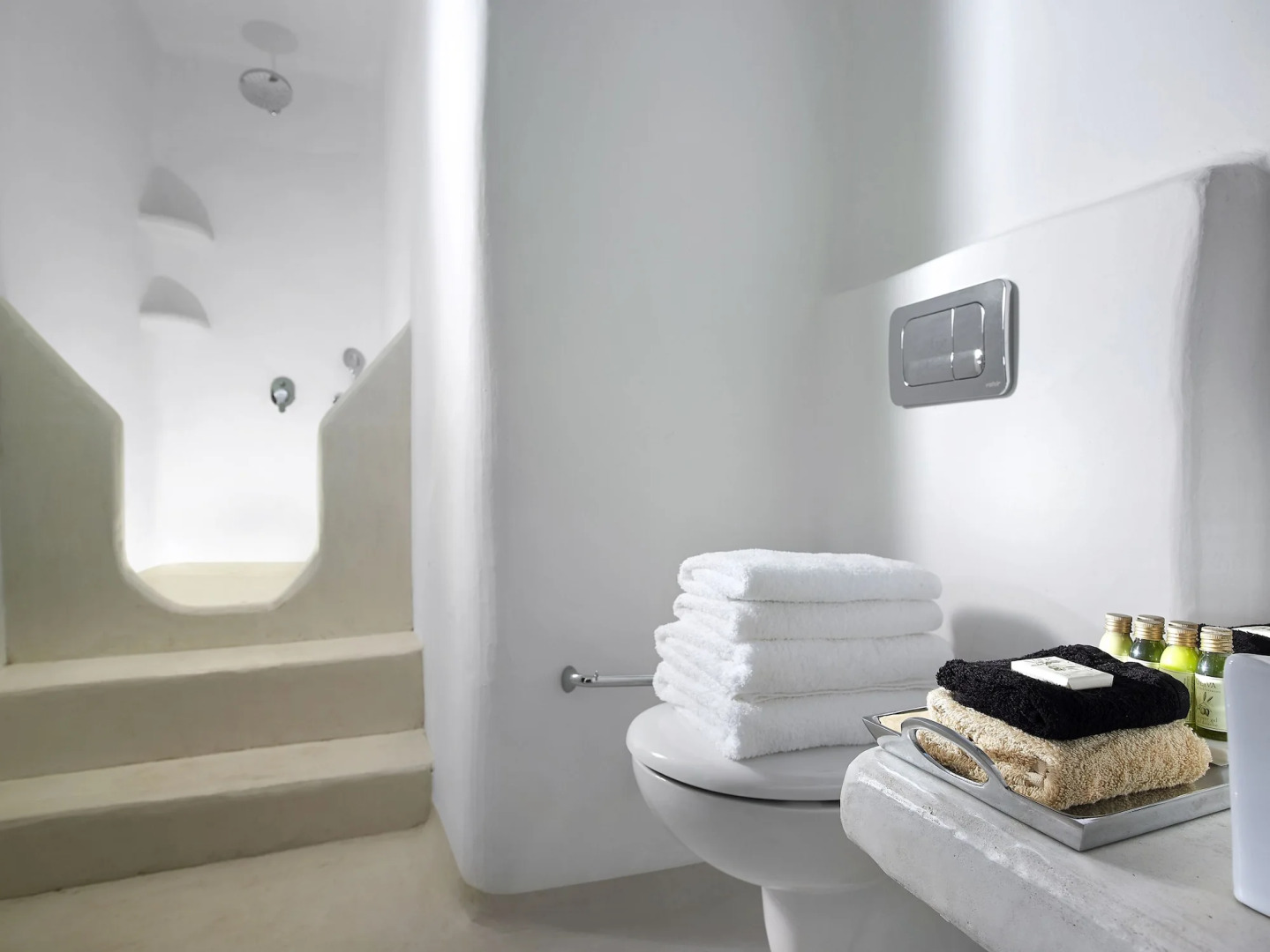 Artemis Seaside Resort