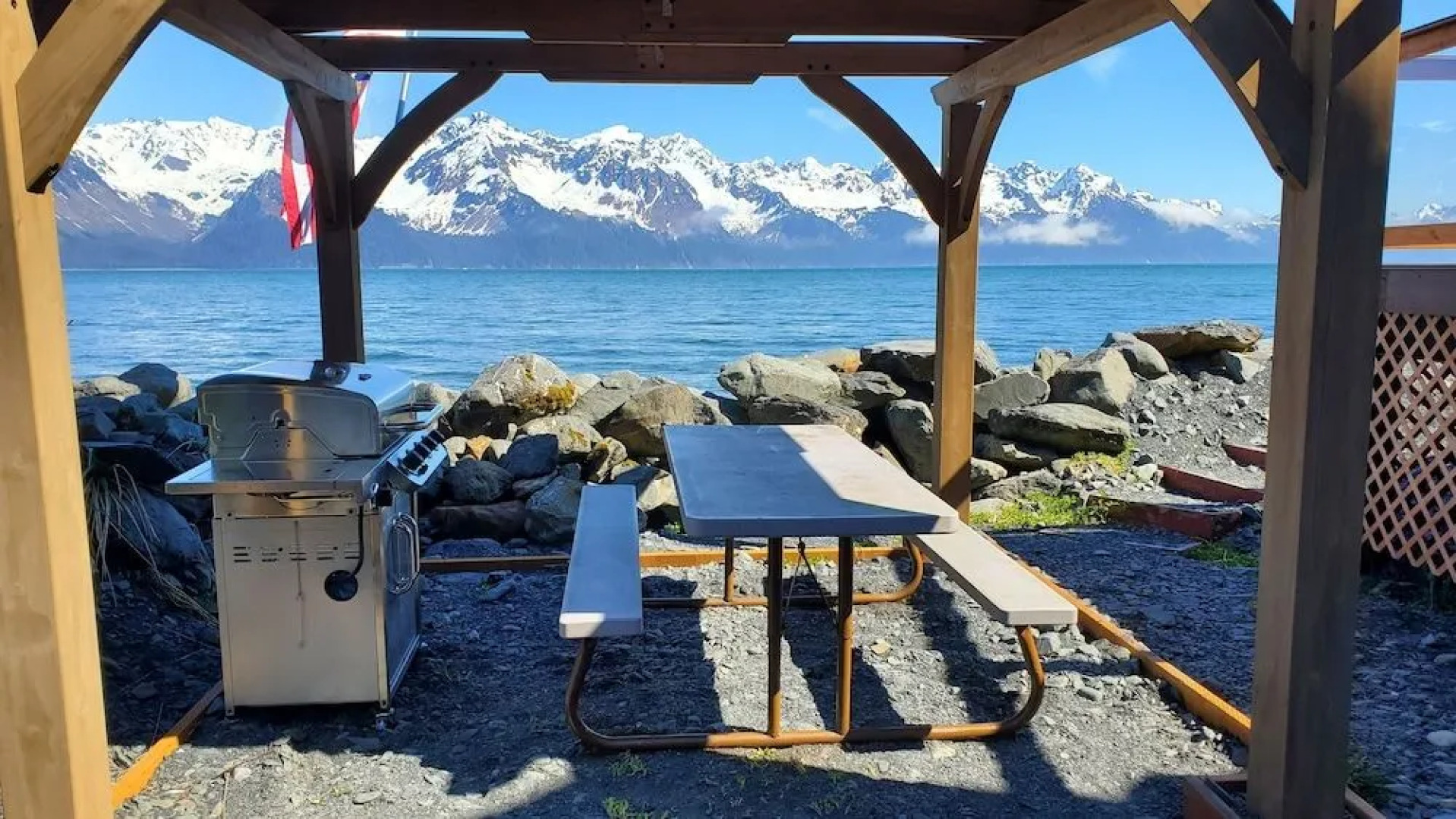 Resurrection Lodge on the Bay