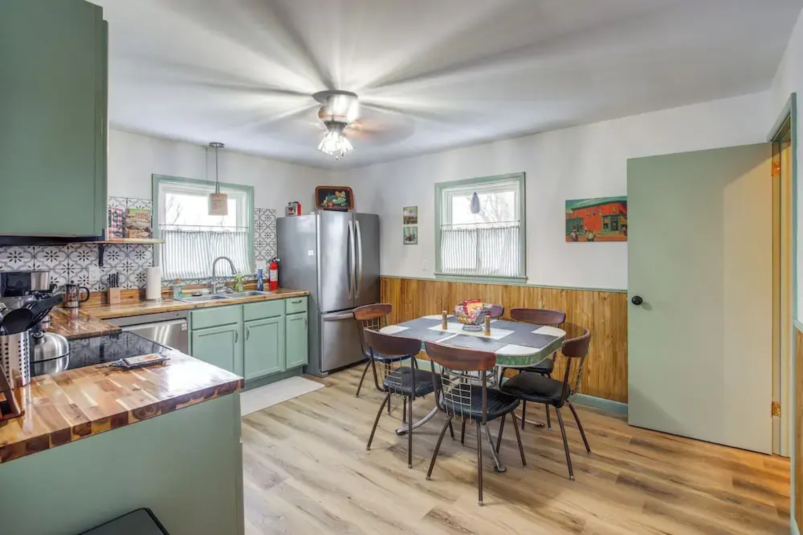 Pet-friendly Hiawatha Retreat w/ Private Yard!