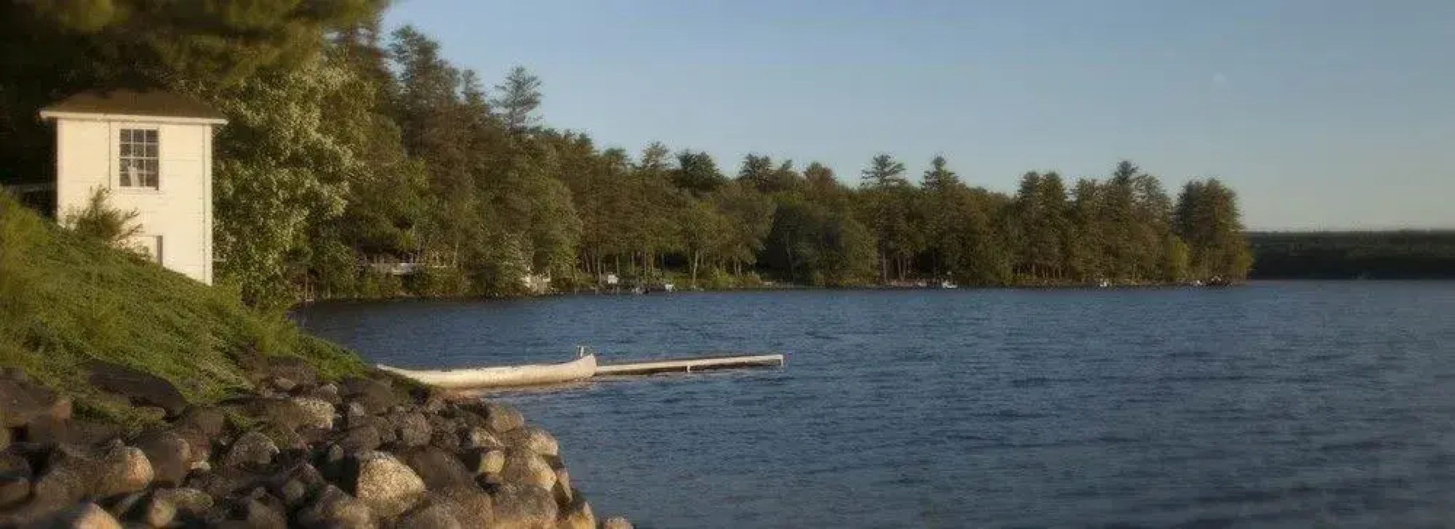 Wolf Cove Inn