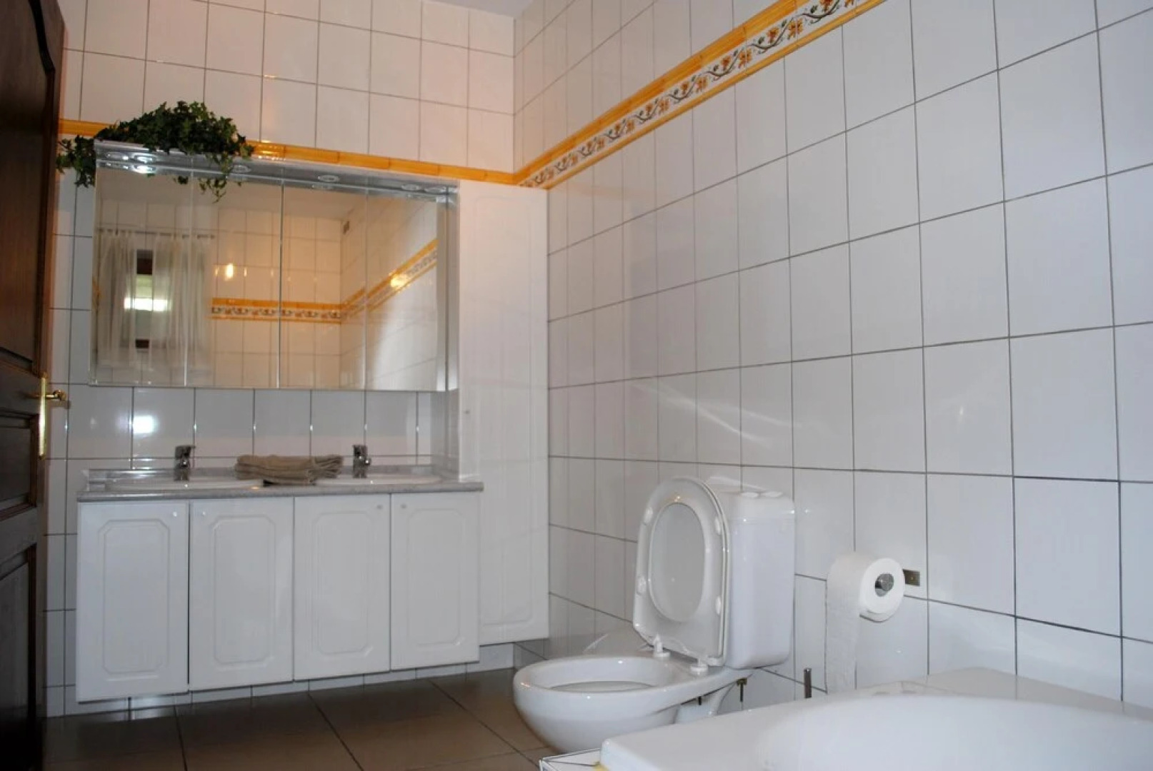 House With 3 Bedrooms in Bertrix, With Furnished Garden and Wifi