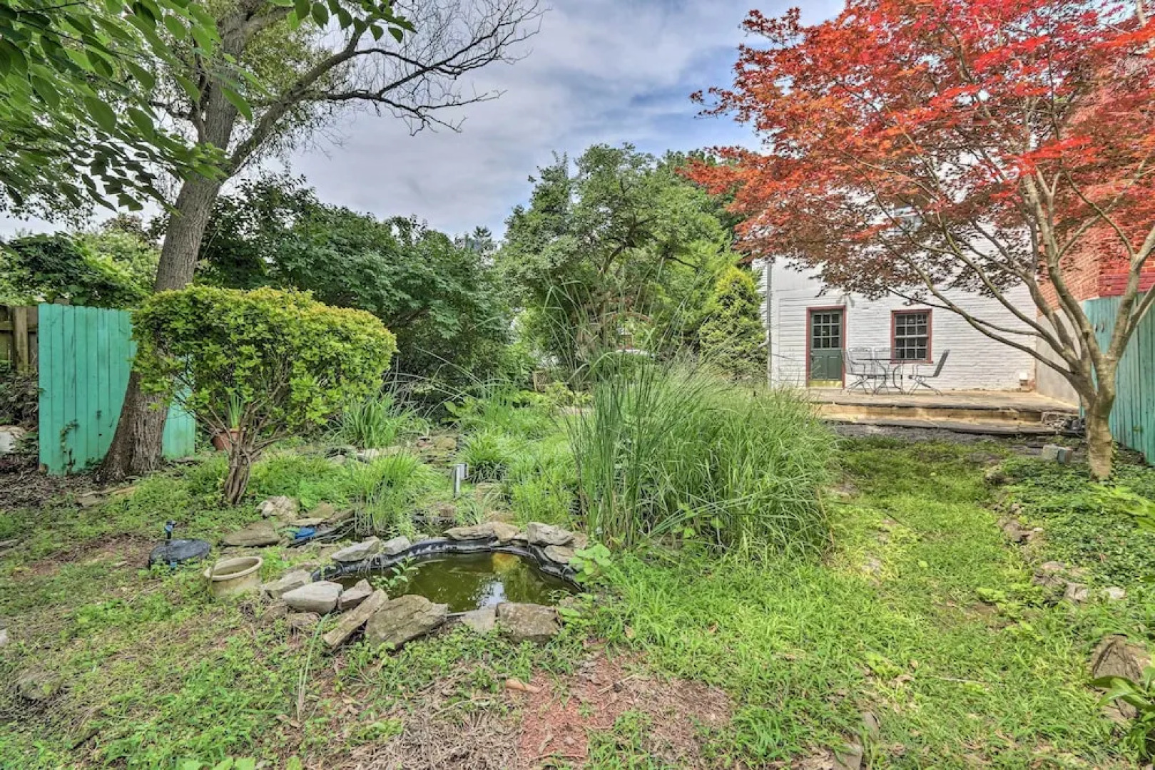Historic Townhome in Downtown Shepherdstown!