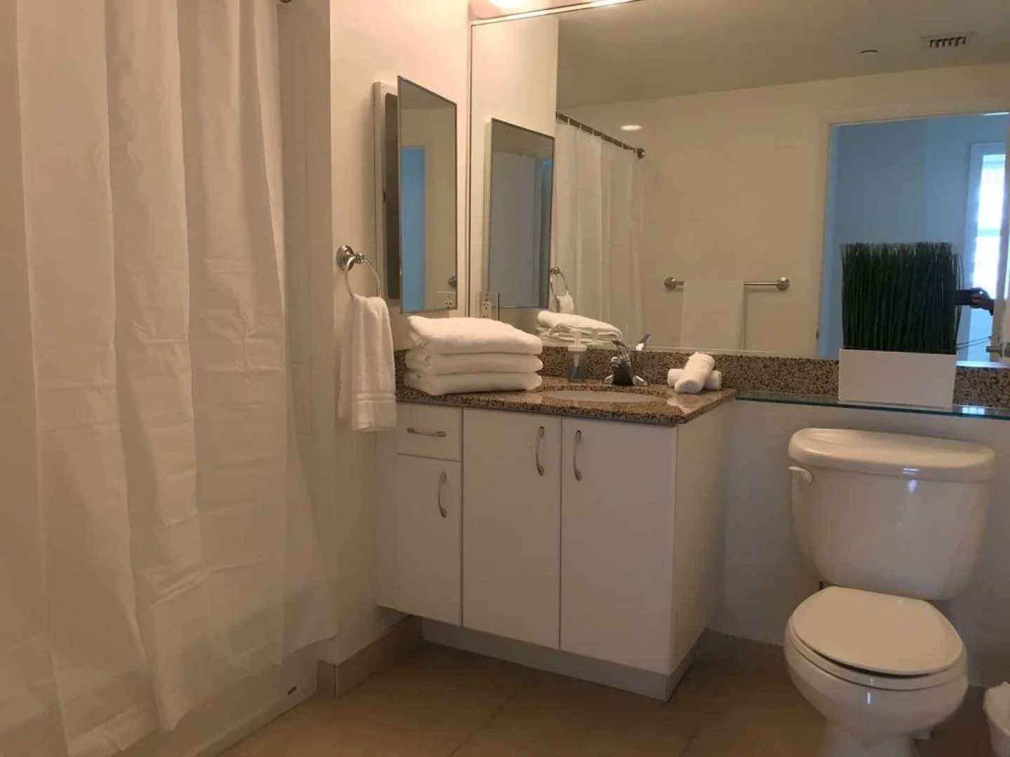 Miami 4Days - One Broadway