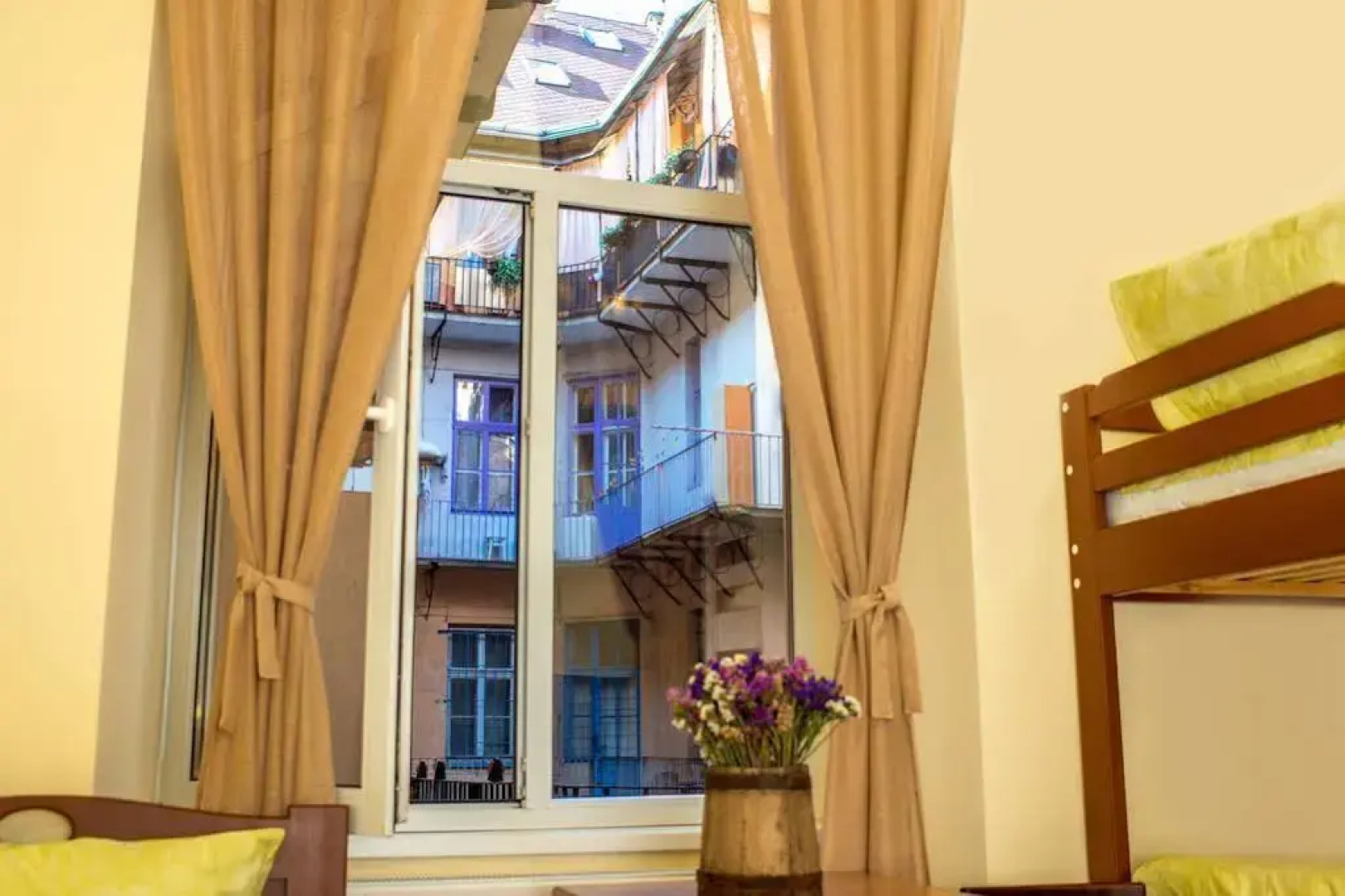 Post House Rooms