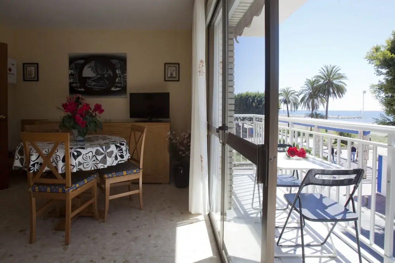 Malaga 101679 3 Bedroom Apartment By Mo Rentals