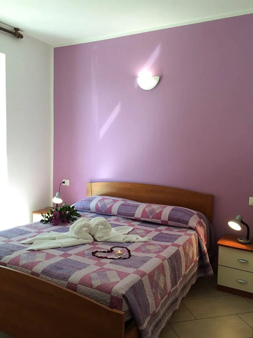 Family Apartment Overlooking Lake Como