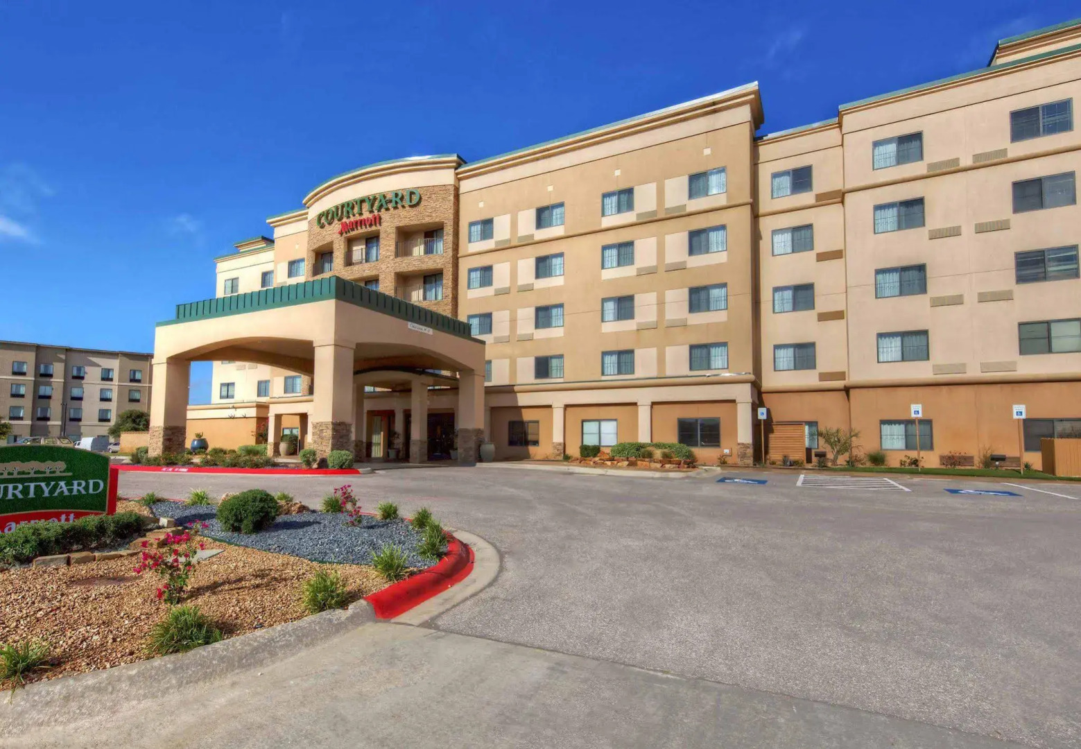 Courtyard by Marriott Midland